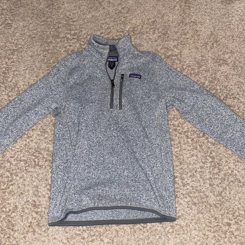 Men’s small Patagonia 3 quarter zip up